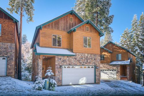 40862 Village Pass Ln, Shaver Lake, CA, 93664 | Card Image