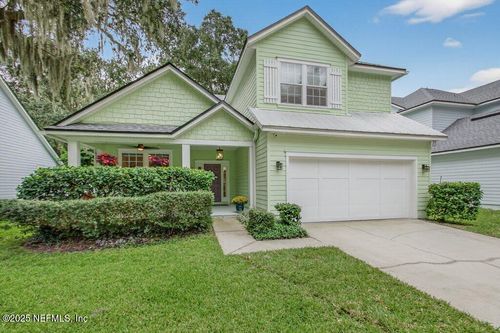 800 Paradise Ln, Atlantic Beach, FL, 32233-6956 | Card Image