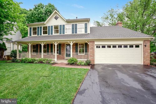 13105 Willoughby Point Dr, FAIRFAX, VA, 22033-1427 | Card Image