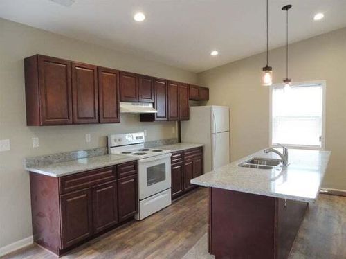 2-570 Wabash Street, Milan, MI, 48160 | Card Image
