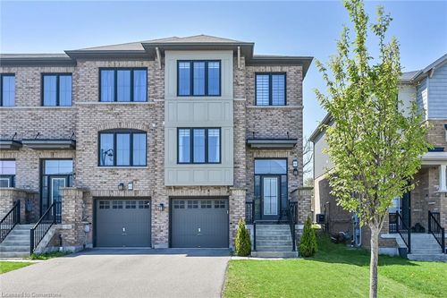 66 Crafter Cres, Stoney Creek, ON, L8J0H7 | Card Image