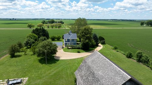 972 Hamilton Rd, Rock Falls, IL, 61071-9707 | Card Image