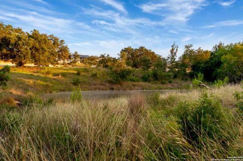 LOT 38 BLOCK 25 Tres Arroyos, San Antonio, TX, 78255 | Card Image