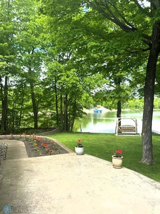 Patio views to lake | Image 12