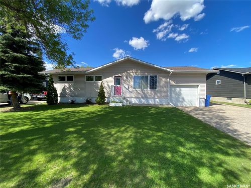470 Riverview Road, Yorkton, SK, S3N2L9 | Card Image