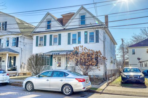 34 Alexander St, Wilkes Barre, PA, 18702-3711 | Card Image