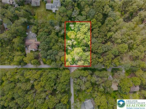 804 Evergreen Cir, Tobyhanna, PA, 18466 | Card Image