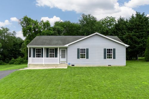 14 Auburn Dr, GROTTOES, VA, 24441-5013 | Card Image