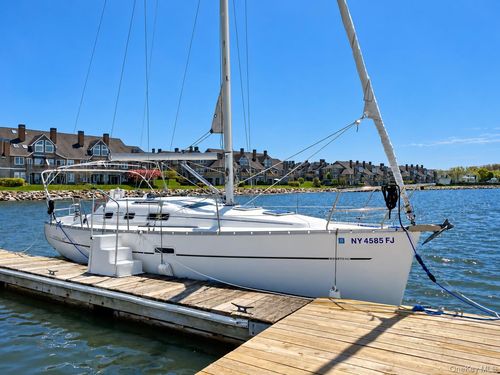 e-15-80 Half Moon Bay Marina Drive, Cortlandt, NY, 10520 | Card Image