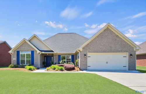 6735 Mceachern Lane Se, Owens Cross Roads, AL, 35763 | Card Image