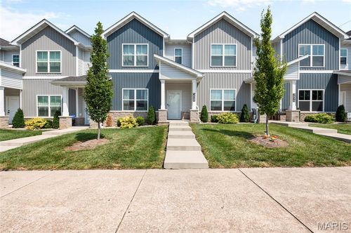 208 W State St, O Fallon, IL, 62269-1159 | Card Image