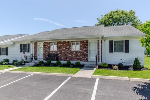 4 Scenery Lane, Johnston, RI, 02919 | Card Image
