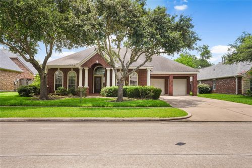 2227 Greenhaven Dr, Sugar Land, TX, 77479-5466 | Card Image
