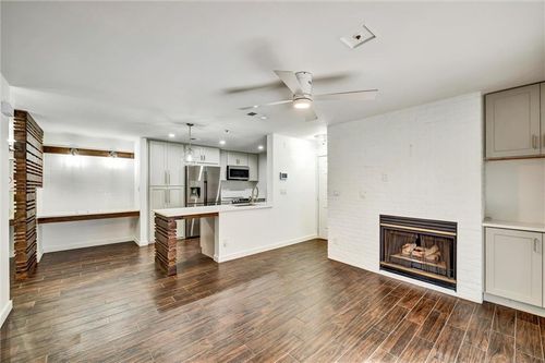 501 Granville Ct, Atlanta, GA, 30328-3440 | Card Image