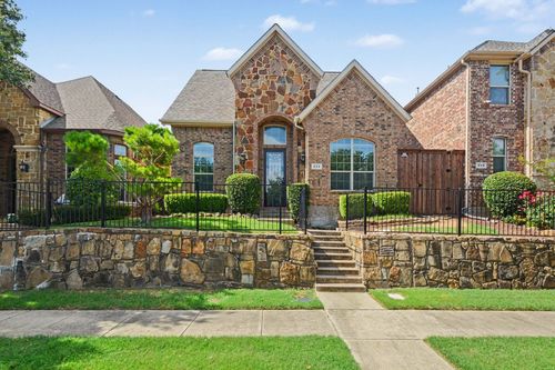 224 Carrington Ln, Lewisville, TX, 75067-6711 | Card Image
