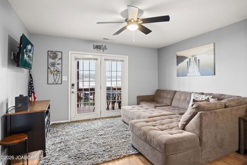 901-160 Tara Rd, LAKE OZARK, MO, 65049-6453 | Card Image