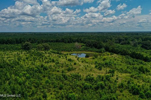 001 Highway 46, West Point, MS, 39773-4926 | Card Image