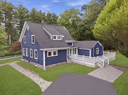 8 Pemberton Rd, Wayland, MA, 01778-4818 | Card Image