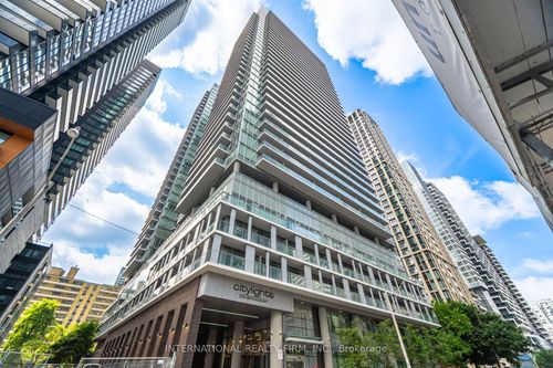 710-99 Broadway Ave, Toronto, ON, M4P0E3 | Card Image