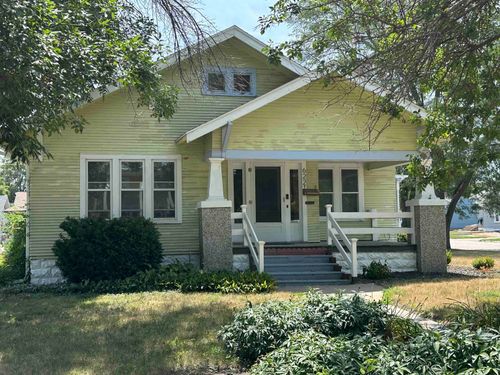 622 W 26th St, Kearney, NE, 68845-4347 | Card Image