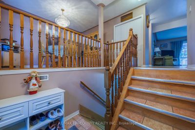 80 Beckett Blvd, Home with 3 bedrooms, 2 bathrooms and 5 parking in Tillsonburg ON | Image 3