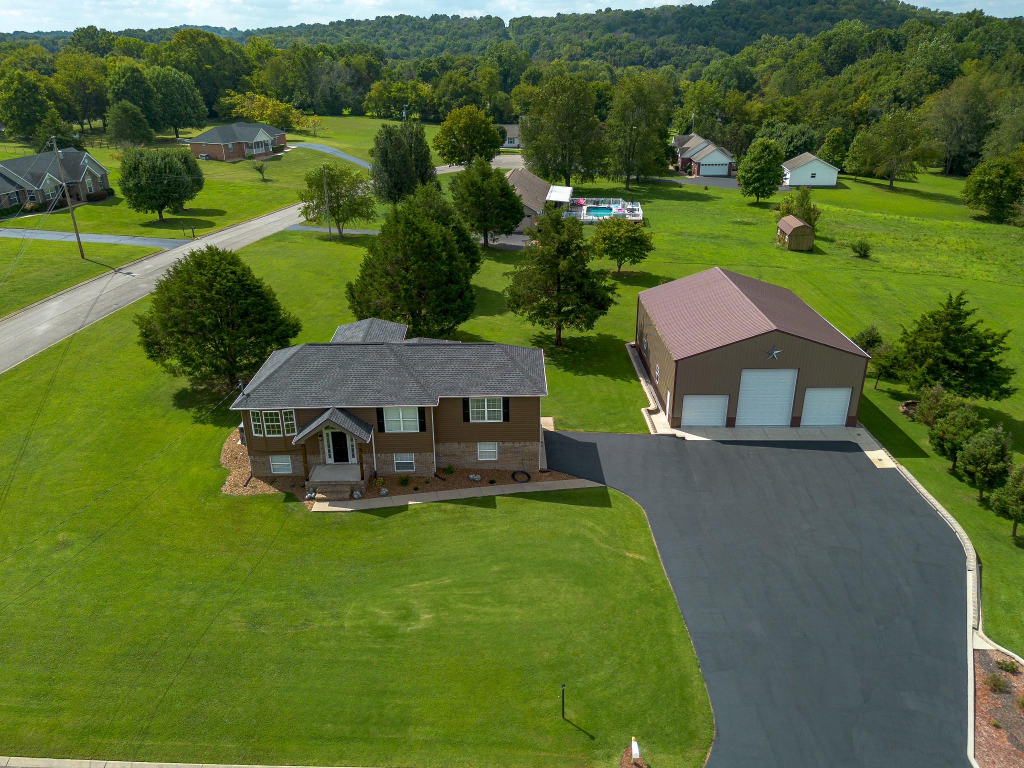 Red Oak Trl, Spring Hill, TN 37174