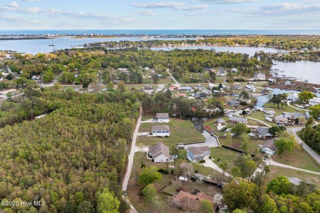 442 Crows Nest Ln, House other with 3 bedrooms, 2 bathrooms and 2 parking in Sneads Ferry NC | Image 41