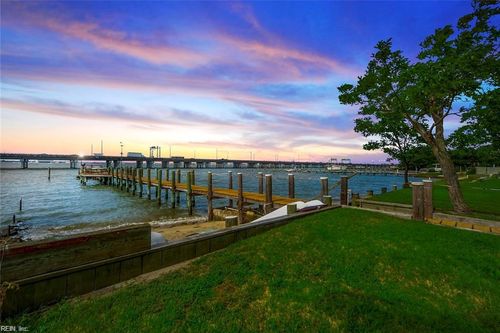 1019 Little Bay Ave, Norfolk, VA, 23503-1388 | Card Image