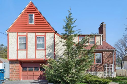 229 N Regent St, Port Chester, NY, 10573-2643 | Card Image