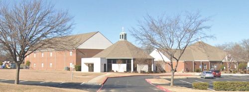 2045 Se Green Oaks Boulevard, Arlington, TX, 76017 | Card Image