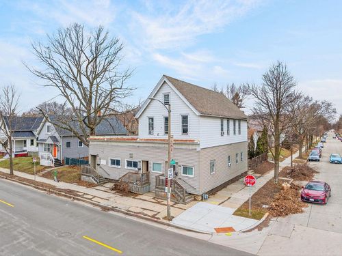 630 E Locust St 628-634 Street, Milwaukee, WI, 53212 | Card Image