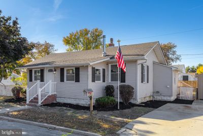 240 G Street, House other with 3 bedrooms, 1 bathrooms and null parking in PENNS GROVE NJ | Image 1