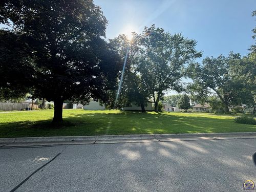 0000 2nd St, Burlington, KS, 66839 | Card Image