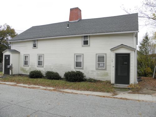 29 Union St, Moosup, CT, 06354-1529 | Card Image