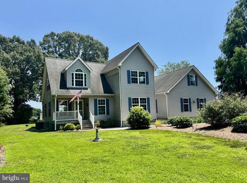 521 Painter Point Rd, KILMARNOCK, VA, 22482-3544 | Card Image