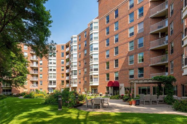 Outdoor - Plenty of greenspace | Image 24