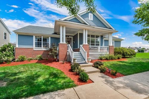 108 Gillett St, Sugar Grove, IL, 60554-9326 | Card Image