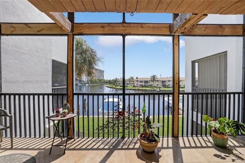 24-1100 Se 5th Ct, Pompano Beach, FL, 33060-8160 | Card Image
