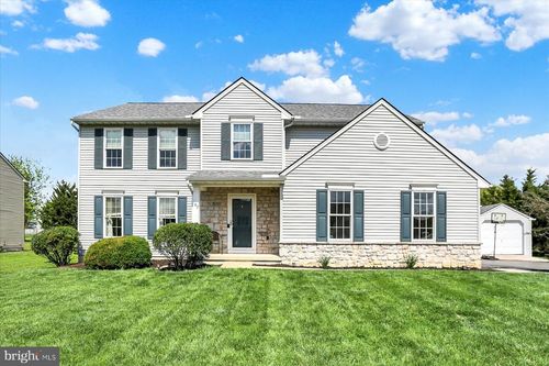 182 Countryside Ln, MARIETTA, PA, 17547-9125 | Card Image