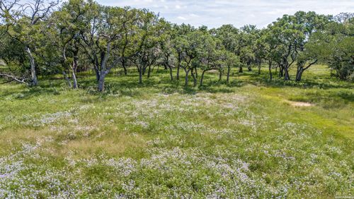 10400 Oakland Rd, San Antonio, TX, 78240-2019 | Card Image