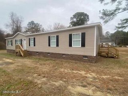 110 S 1st St, Princeville, NC, 27886-5358 | Card Image