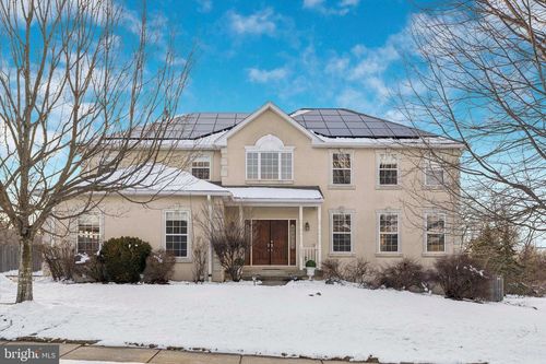 1003 Clover Mill Cir, Collegeville, PA, 19426-4006 | Card Image