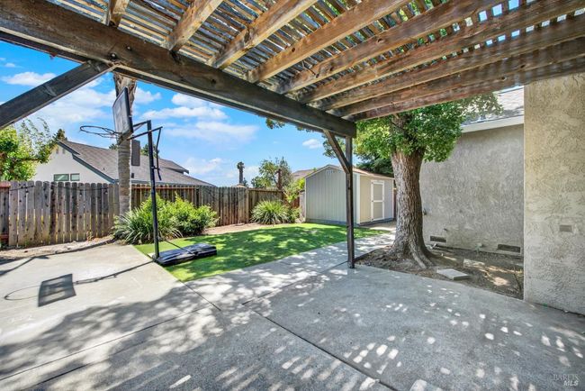 945 Hickory Avenue, House other with 3 bedrooms, 2 bathrooms and 2 parking in Fairfield CA | Image 33