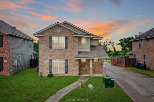 2923 Mclaren Drive, College Station, TX, 77845-4079 | Card Image