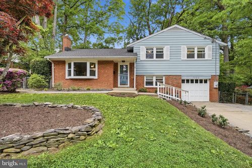 7523 June St, SPRINGFIELD, VA, 22150-3926 | Card Image