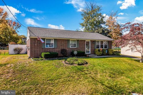 843 New Jersey Ave, WOODBURY, NJ, 08096-5333 | Card Image