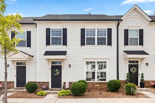 5025 Patton Dr, Gastonia, NC, 28056-0046 | Card Image