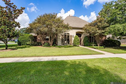 17636 Heritage Estates Dr, Baton Rouge, LA, 70810-6579 | Card Image