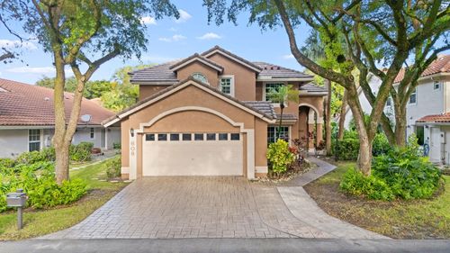 608 Misty Oaks Ln, Pompano Beach, FL, 33069-5535 | Card Image