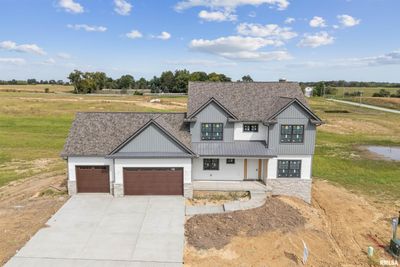 7 Viola Drive, House other with 5 bedrooms, 3 bathrooms and null parking in Le Claire IA | Image 2